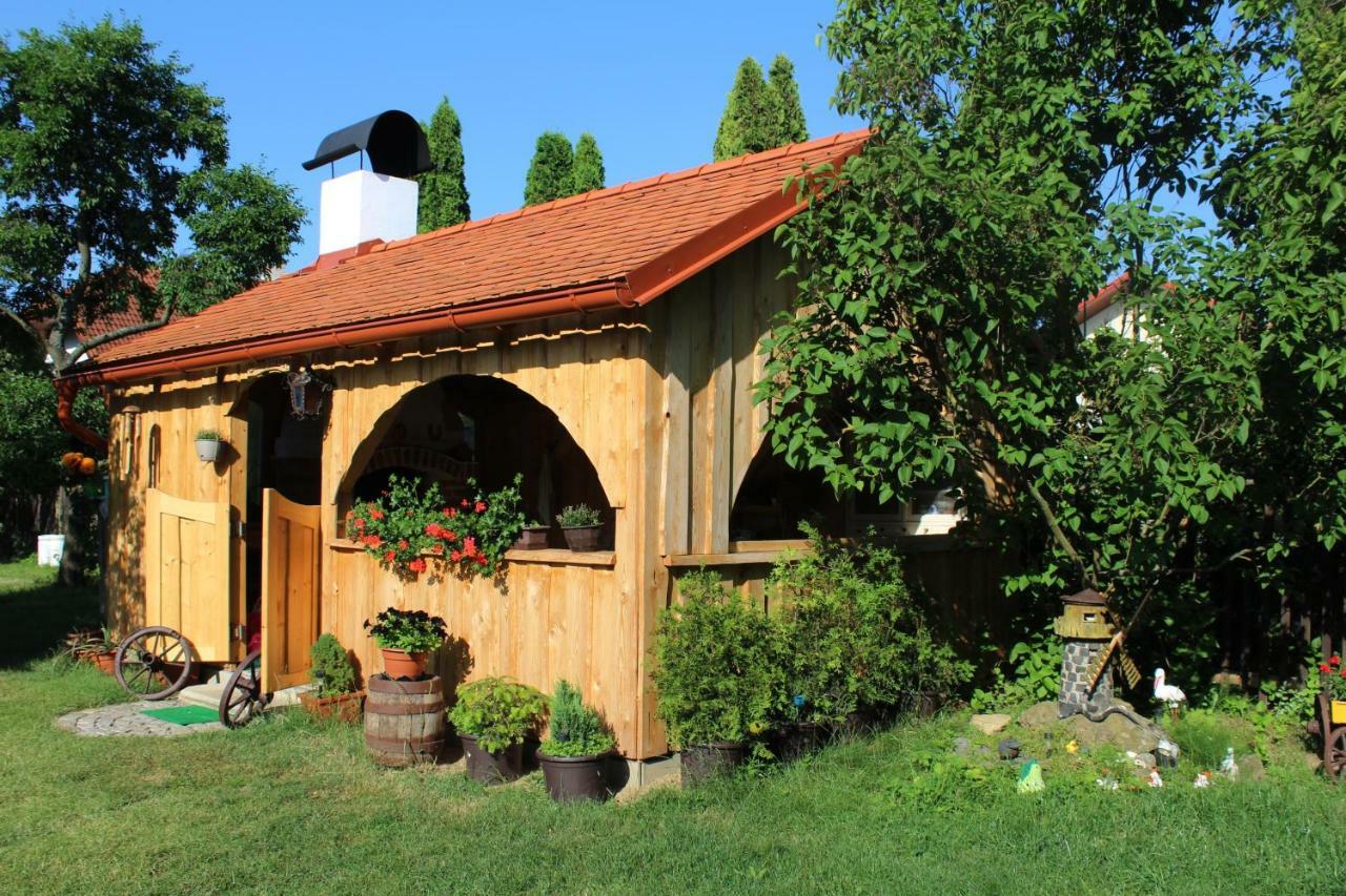 Apartment Telc Hradecka Eksteriør bilde