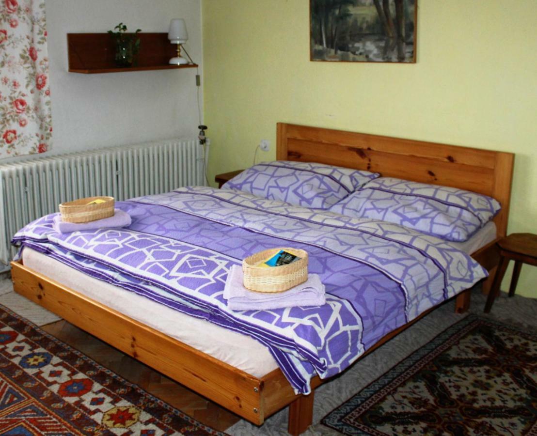 Apartment Telc Hradecka Eksteriør bilde
